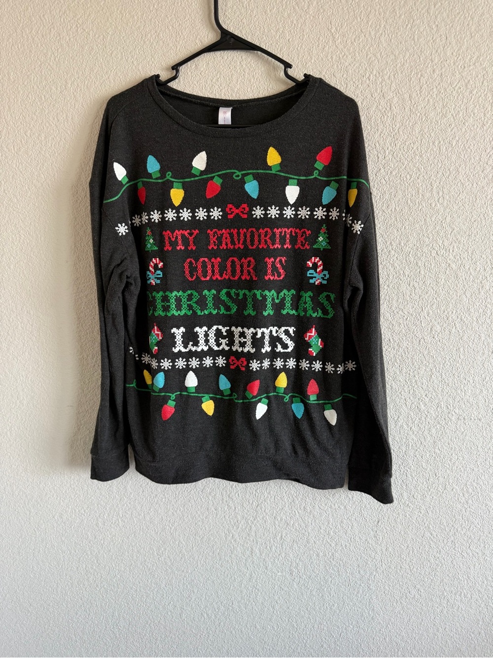 No Boundaries Black Holiday Sweatshirt with Multicolor Christmas Lights
